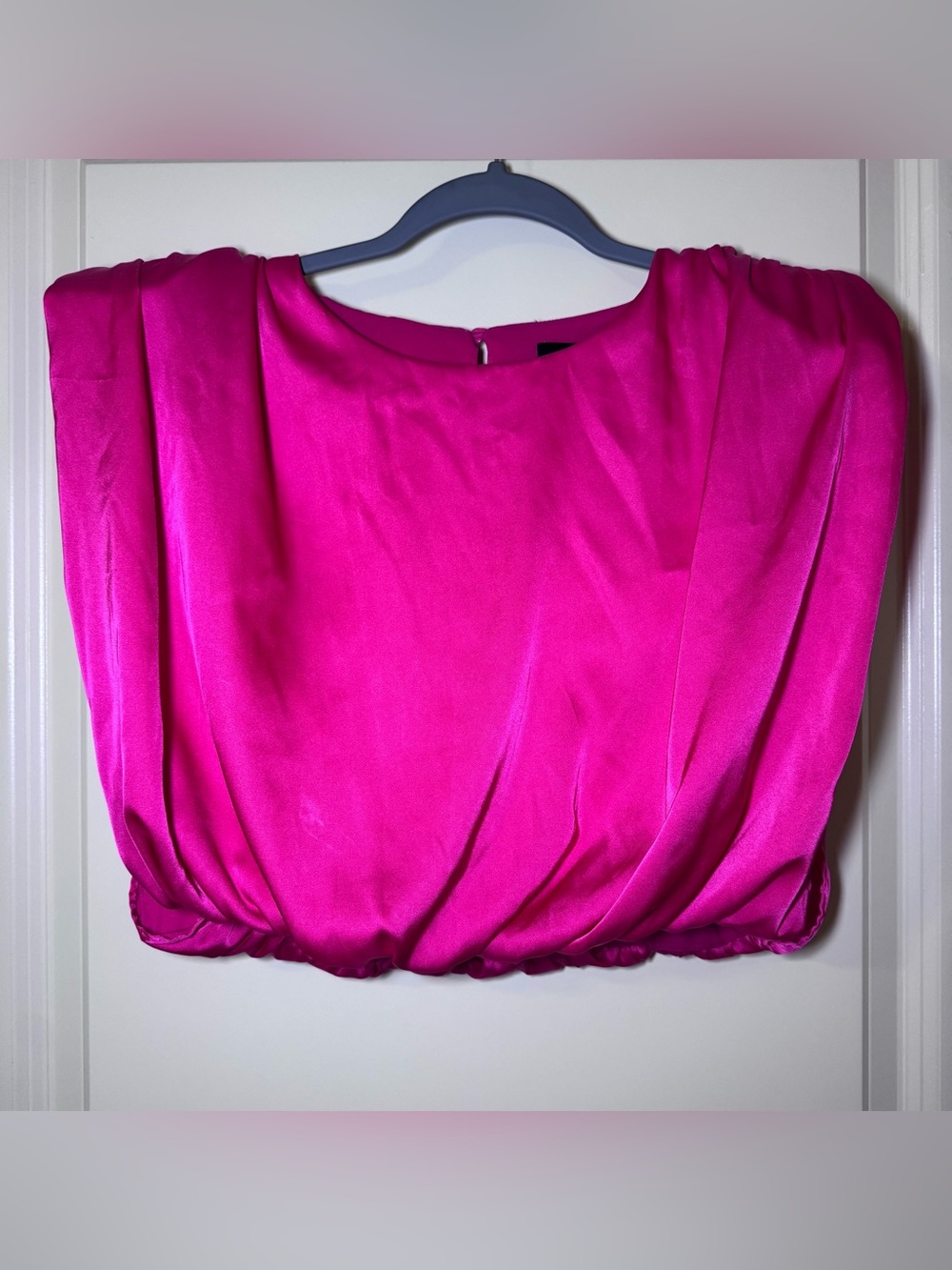 DO+BE Fuchsia Shoulder Pad Top